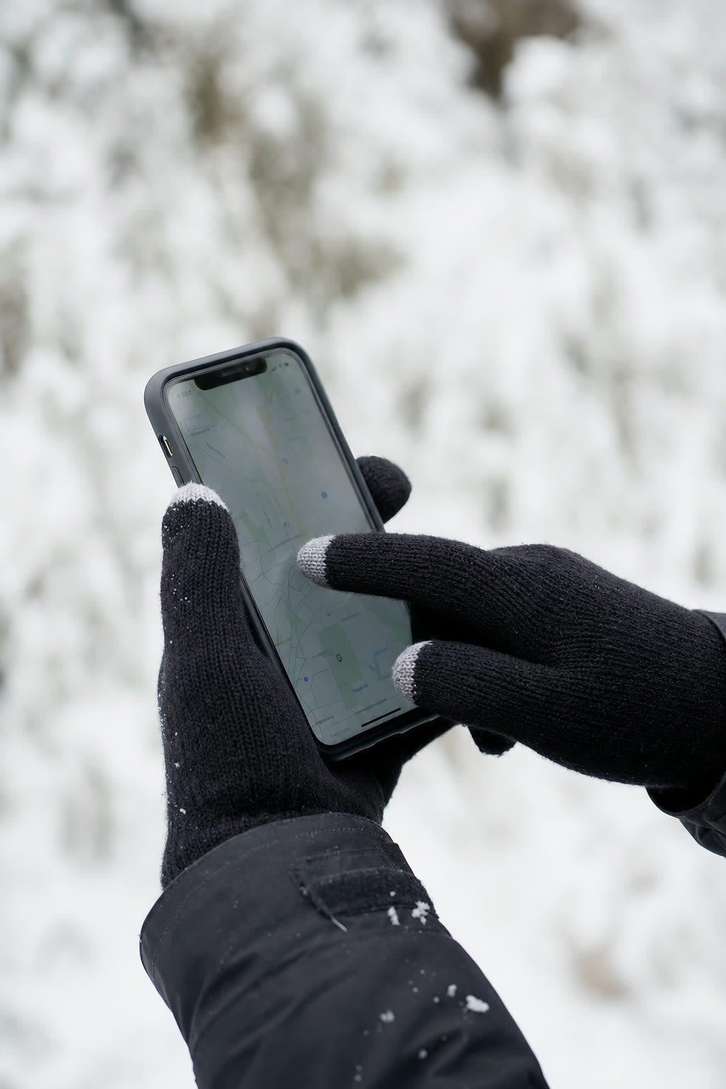 Warm hands, free fingers